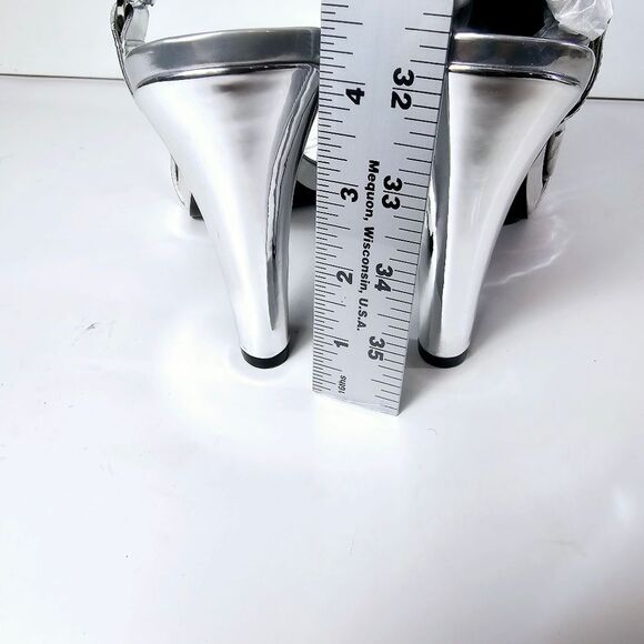 NWT Karl Lagerfeld Cieone Metallic Silver Lame Strappy Heel Sandal Size 7.5 9 - Picture 10 of 12